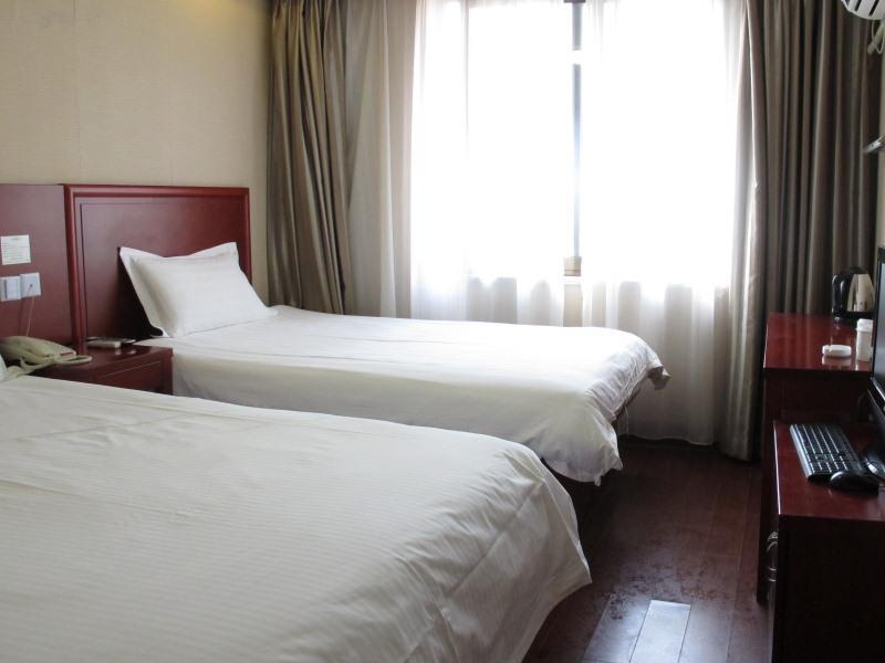Greentree Inn Guangdong Shantou Gurao Gugui Road Business Hotel Exterior photo