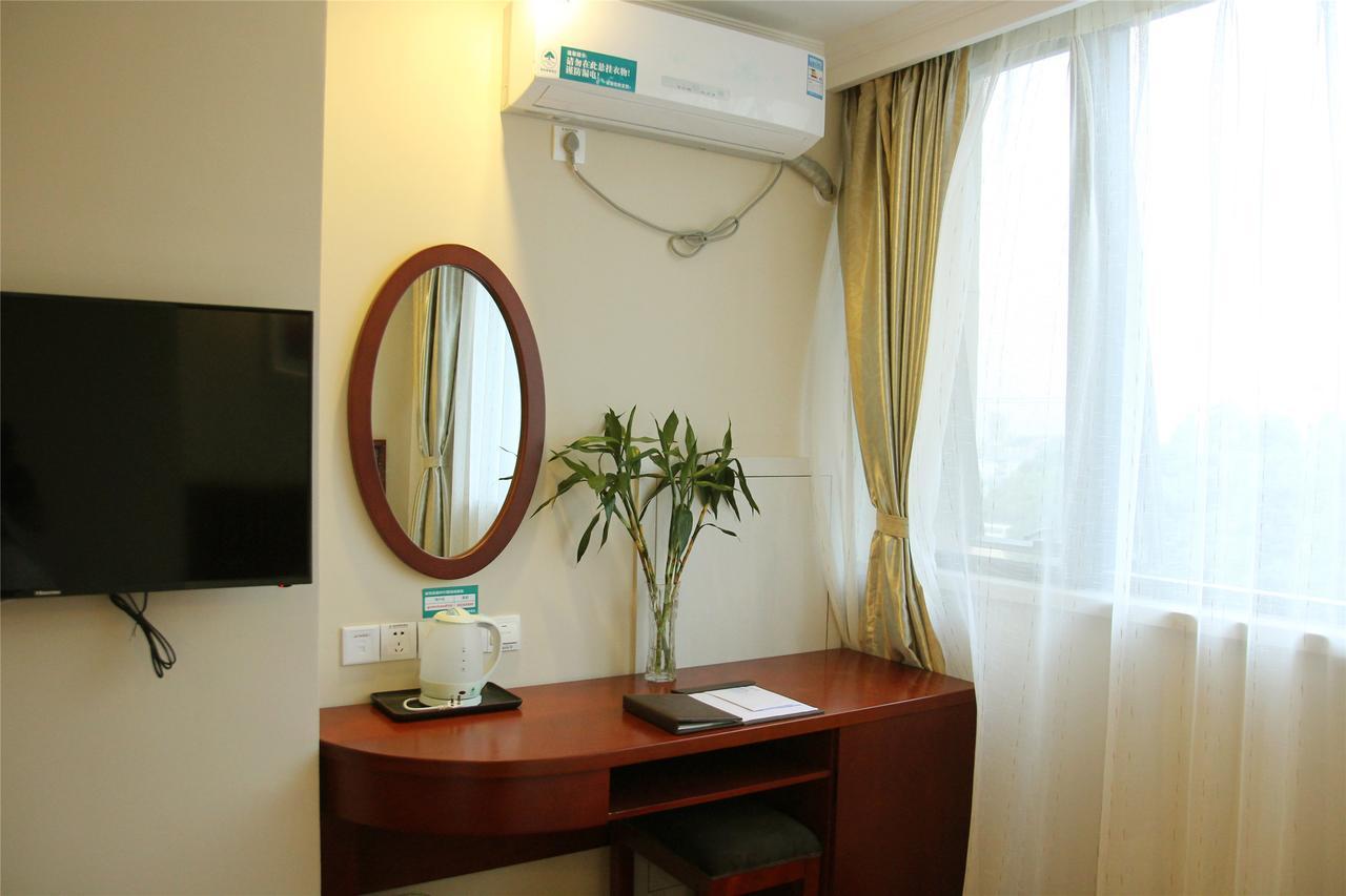 Greentree Inn Guangdong Shantou Gurao Gugui Road Business Hotel Exterior photo