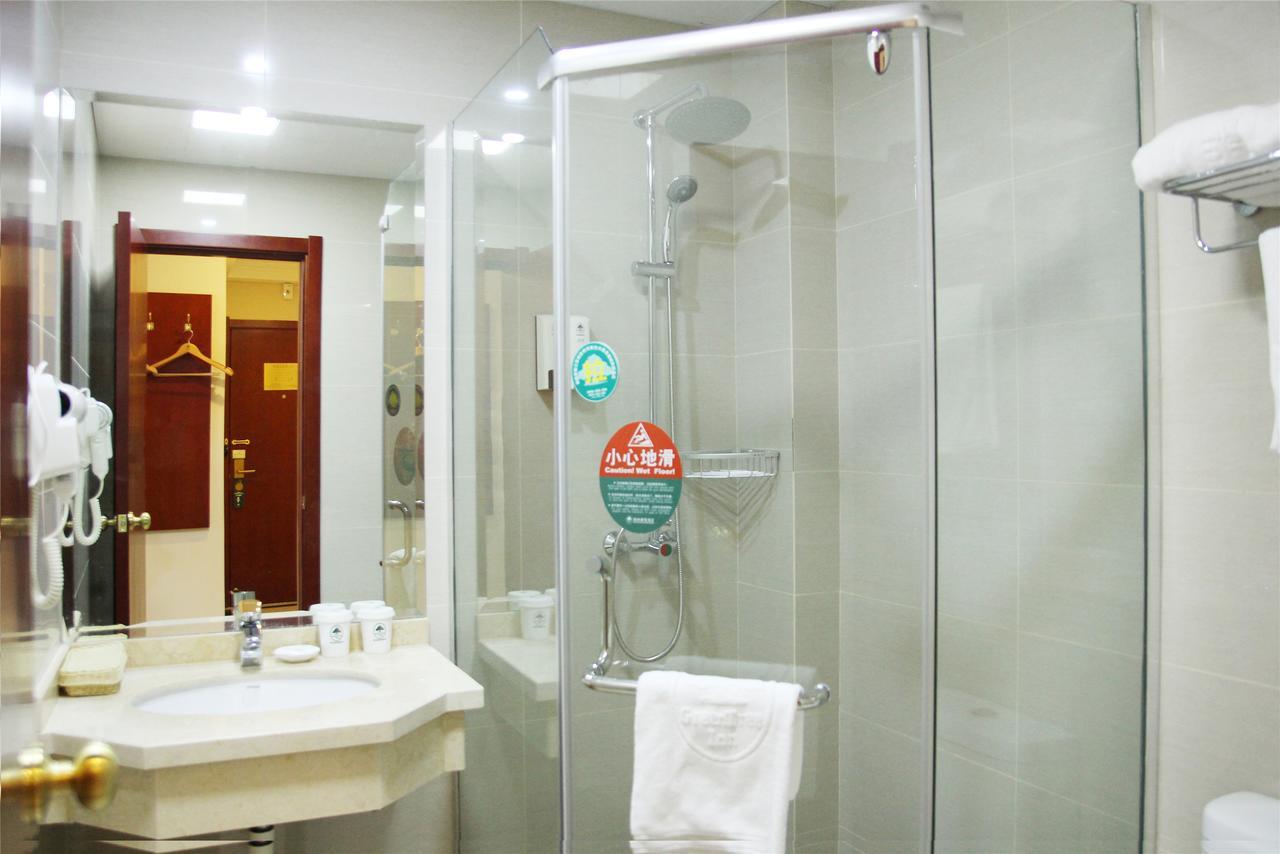 Greentree Inn Guangdong Shantou Gurao Gugui Road Business Hotel Exterior photo
